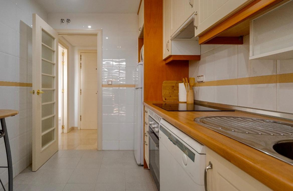 Apartamento Relax Sol De เบนิดอร์ม ภายนอก รูปภาพ
