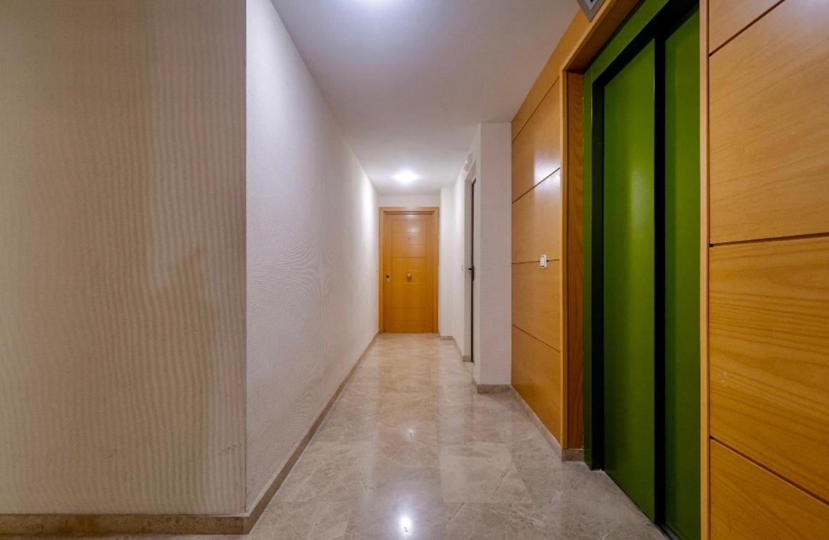 Apartamento Relax Sol De เบนิดอร์ม ภายนอก รูปภาพ